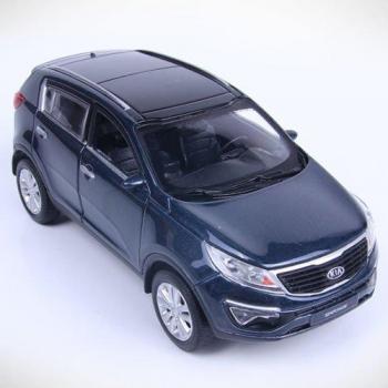 Sportage KIA 2013 Nero in Diecast: Porta Aperta + Pulizia Retro
