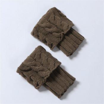 Double Twist Knit Leggings Cover