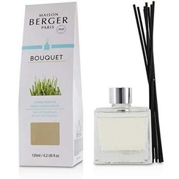 Nature's Fresh Grass Cube Bouquet