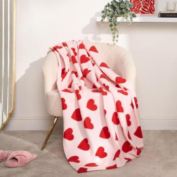Heart Print Fleece Throw