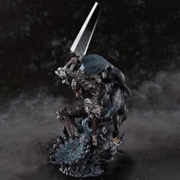 BERSERK – Guts Berserker Rüstung FiguartsZERO Metallic Touch Statue