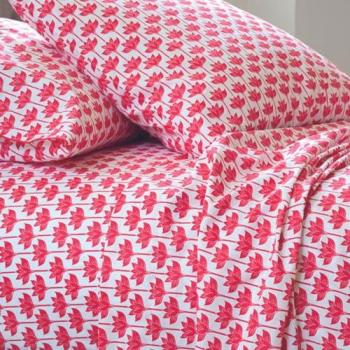 Long Stem Lotus Red King Mattress Sheet