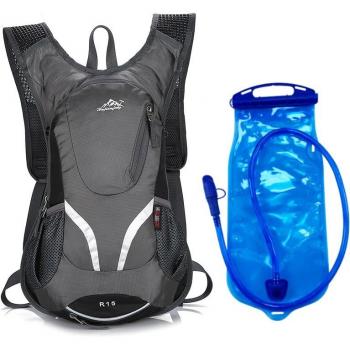 WanderGlide 15 L Trinkrucksack mit Packblasiert