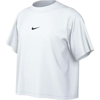 Girl’s White Nike T‑Shirt – Extra Large