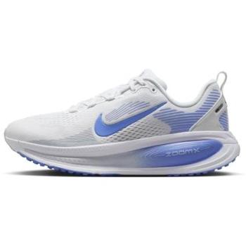 Nike Women’s Neutral Running Sneaker – White, 6