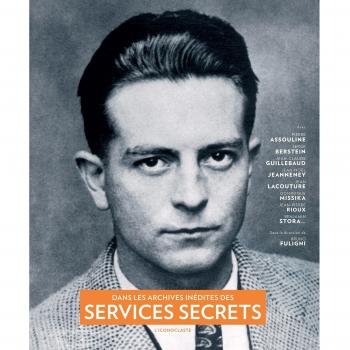 Dans Les Archives Inedites Des     FL