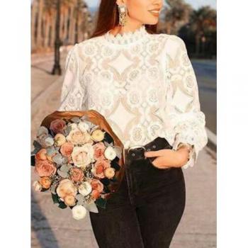 Camiseta Top de Verano con Encaje Floral