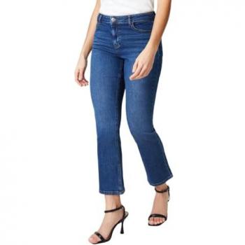 Petite Comfort Stretch Bootcut Jeans