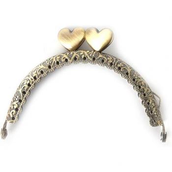 Monedero de Metal 8,5 cm con Manija y Broche de Beso