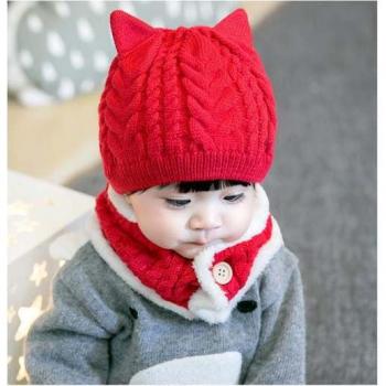 Ensemble bonnet et écharpe pour bébé