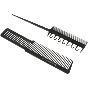 Coffret de brosses et peignes pour salon