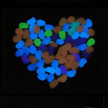 100pcs Decorative Luminous Pebbles for Outdoor and Aquarium Decoration