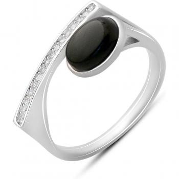 Anillo de plata con ónix y pequeños diamantes sintéticos – 2,88 g