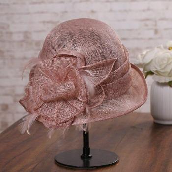 Chapeau de Cocktail Raffiné