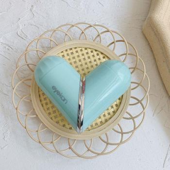 Estuche de lentes con pintalabios integrado