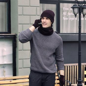 Woolen hat, scarf, and gloves trio