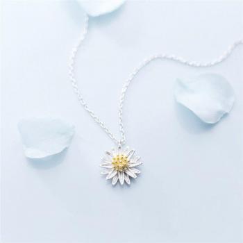 Temperament Floral Silver Necklace