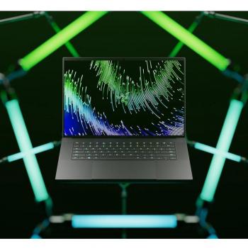 Razer Blade 16 QHD+ 240Hz