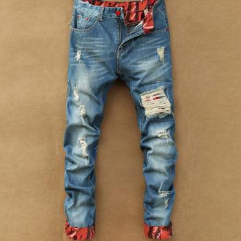 Jeans de motociclista ajustado talla media