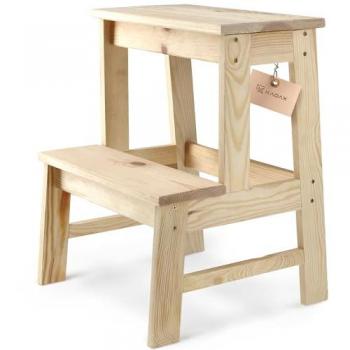 Taburete KADAX en pino para cocina con escalon bajo
