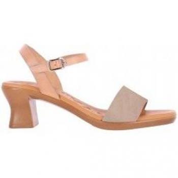 Sandalia de Tacón Artemisa 04 de Chika10 en color Beige