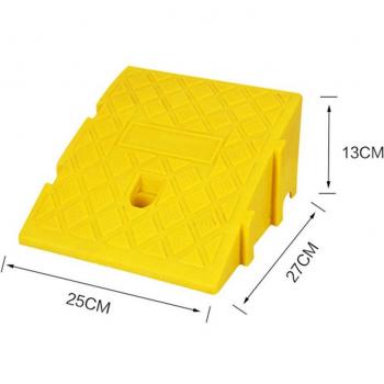 Durable Plastic Curb Ramp for Wheelchairs