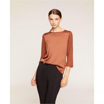 Camiseta de mujer con mangas de tres cuartos