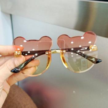 Lunettes de soleil enfant « ours lumineux » – anti-éblouissement et anti-radiation