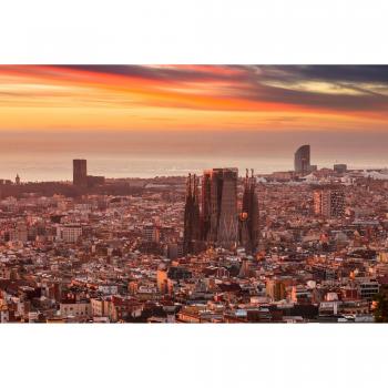 Papermoon Tapete Barcelona Skyline Vlies