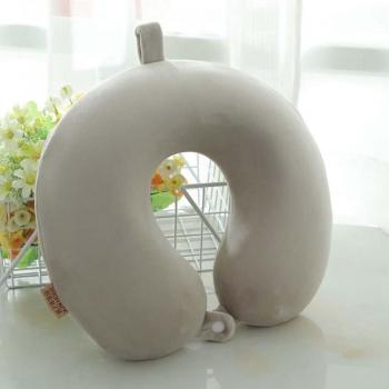 Almohada Neumática para Vuelo y Tren