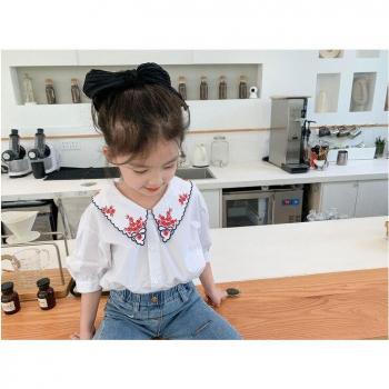 Chemise à manches courtes avec motif floral pour enfants