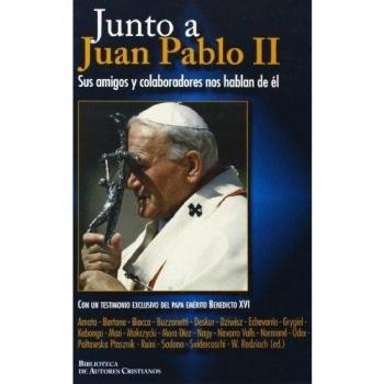Junto a juan pablo ii