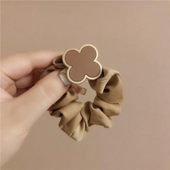 Goma para el Pelo Trébol + Corazón, Satén Negro