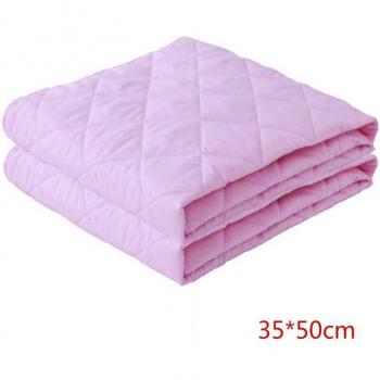 Couche imperméable pour petits