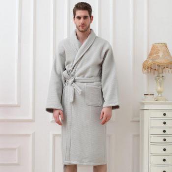 Homewear Mensuel: Peignoir Blanc Coton