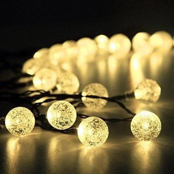 Lichtglanz Garten – 6m Warmweiß SolarLED-Kugeln für Festdeko