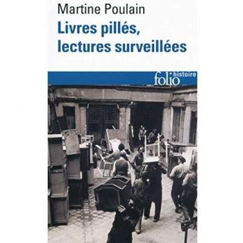 Livres pillés, lectures surveillées