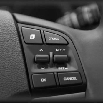 Right Hand Steering Wheel Speed Control Switch for Hyundai Tucson 96720-D32004X