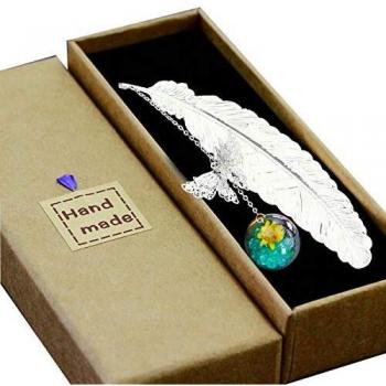 Toirxarn Metal Feather Bookmark with 3D Butterfly and Glass Beads