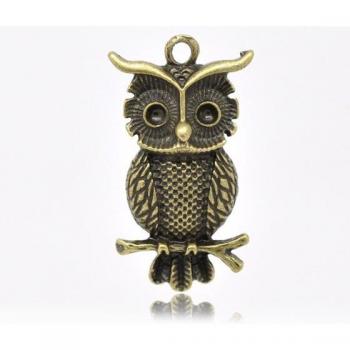 20 Bronze Owl Leaf Pendants