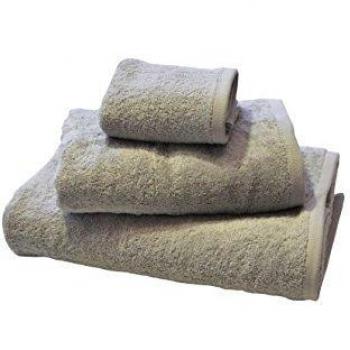Toalla Triple Irisa en Plata – CasaCampo