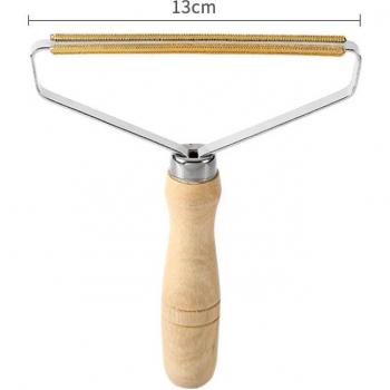 Plastic Fuzz Remover Brush