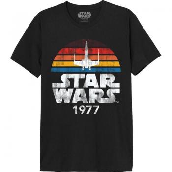 Estilo Rebelde: Camiseta Negro con Millennium Falcon (1977) – Para Hombre