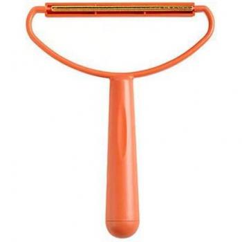 Plastic Fuzz Remover Brush