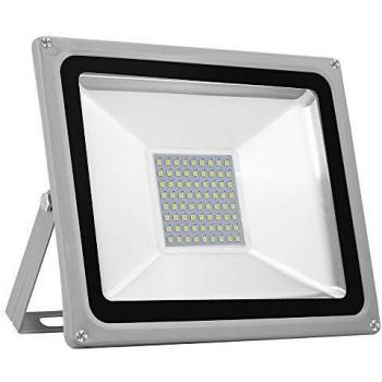 Éclairage de Sécurité 50W – Projecteur LED Extérieur pour Atelier et Entrepôt