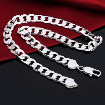 Collier plat 75 cm Argenté à la mode