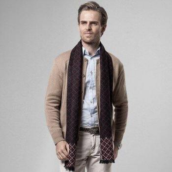 Cozy Plaid Scarf for Dad and Boyfriend