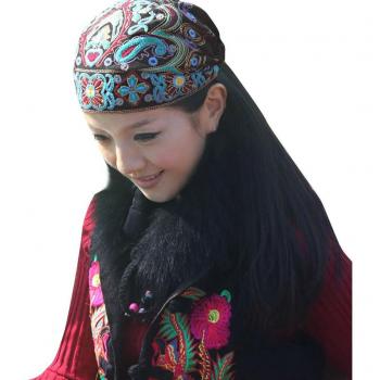 Sombrero Vintage Floral Bordado en Tono Rojo