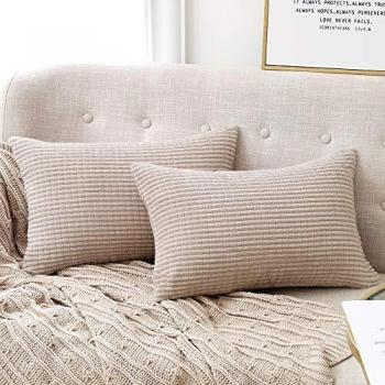 Coussin décoratif en velours beige – set de deux housses