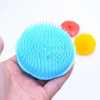 Gant de toilettage en caoutchouc pour le bain des animaux